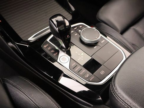 Used 2024 BMW X3 xDrive30i w/ Premium Package image 9