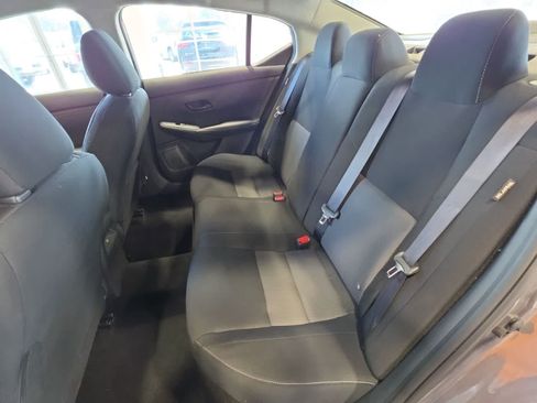 Used 2025 Nissan Sentra SV FWD image 30