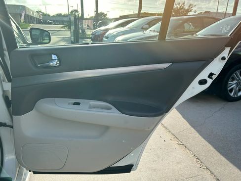 Used 2010 INFINITI G37 Journey w/ Premium Pkg RWD image 18