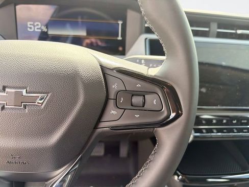 New 2027 Chevrolet Bolt LT w/ Comfort Package FWD image 27