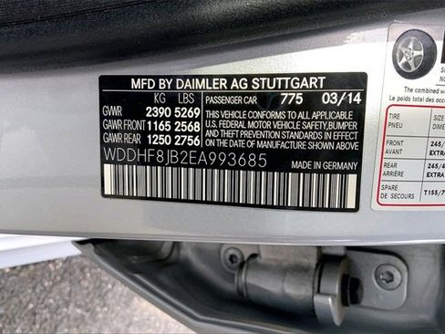 Used 2014 Mercedes-Benz E 350 4MATIC Sedan image 4