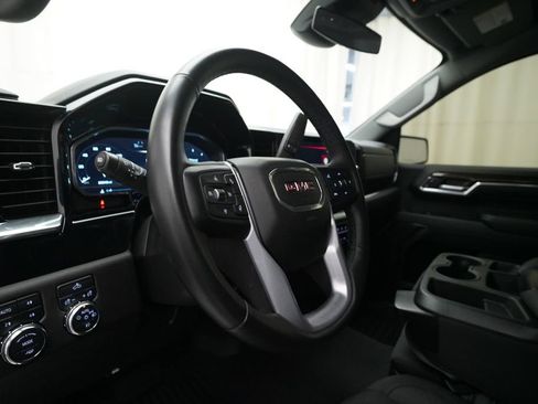 Used 2023 GMC Sierra 1500 Elevation w/ X31 Off-Road Package AWD/4WD image 8