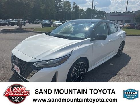Used 2024 Nissan Sentra SR image 7