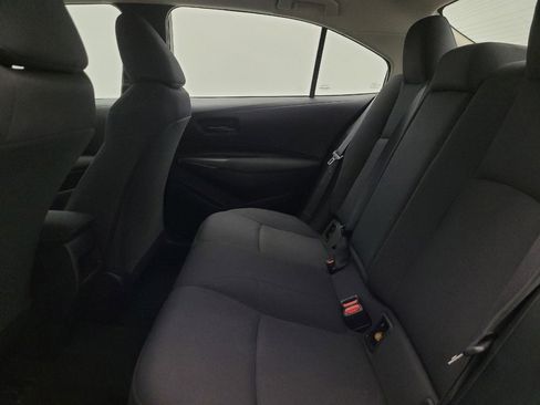 Used 2022 Toyota Corolla LE FWD image 18
