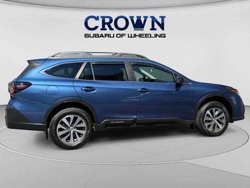 Used 2022 Subaru Outback Premium AWD/4WD image 2