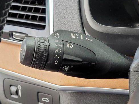 Used 2019 Volvo XC90 T6 Inscription w/ Advanced Package image 32