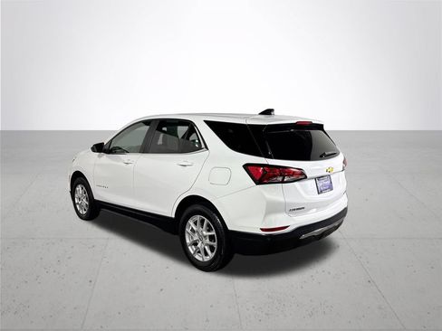 Used 2024 Chevrolet Equinox LT AWD/4WD image 8