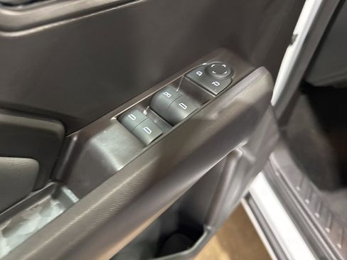 New 2026 GMC Canyon Elevation w/ Convenience Package image 19