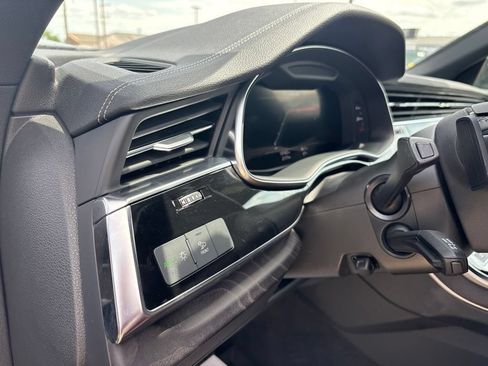 Used 2023 Audi Q8 Premium w/ Convenience Package AWD/4WD image 18