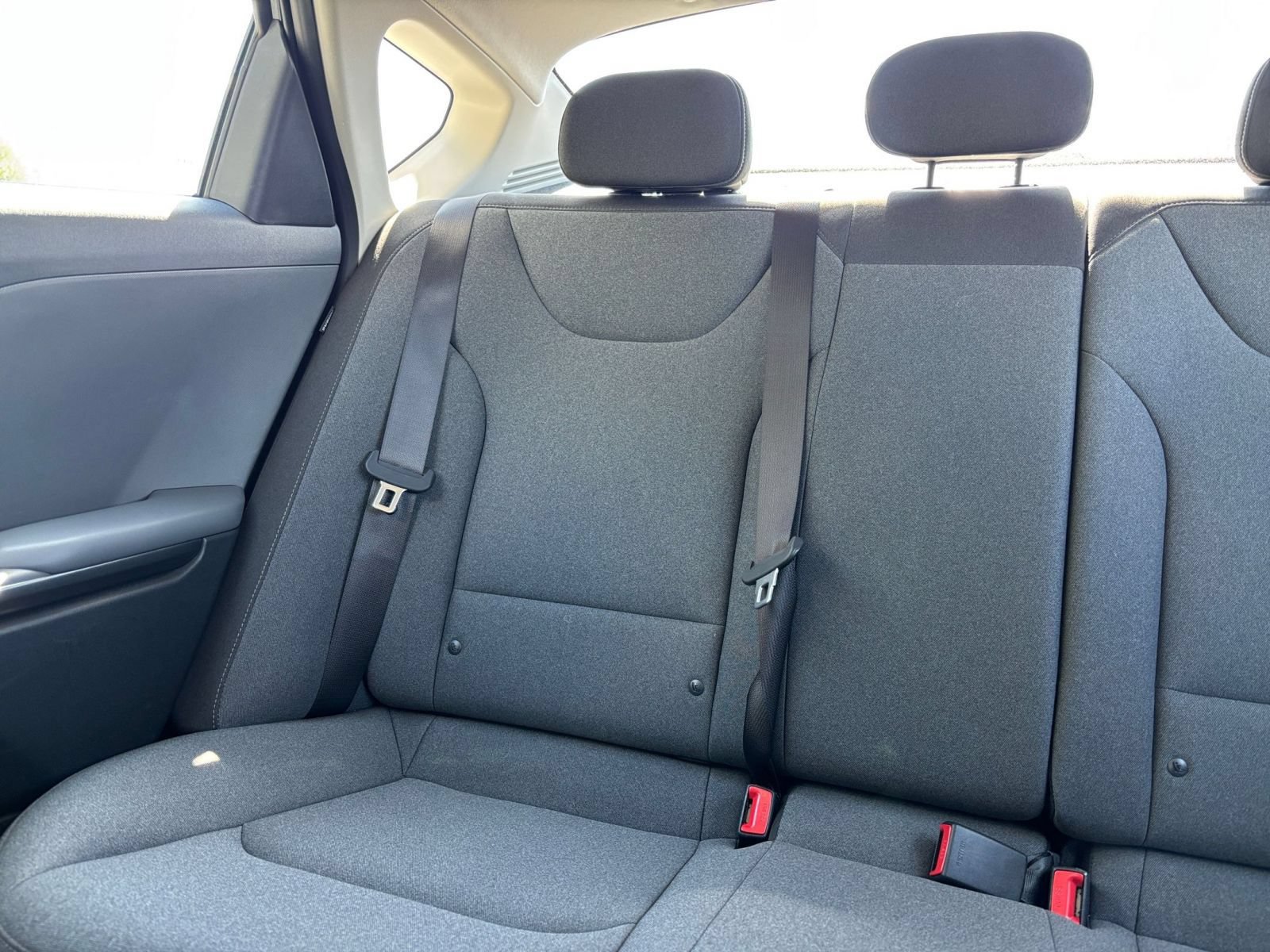 Used 2025 Kia K4 FWD image 37