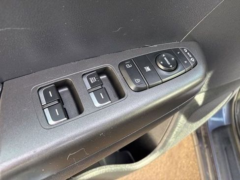 Used 2022 Kia Sportage LX w/ LX AWD Value Edition Package image 13