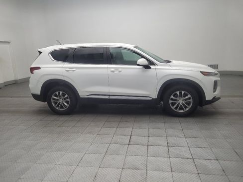 Used 2019 Hyundai Santa Fe SE w/ Cargo Package FWD image 11
