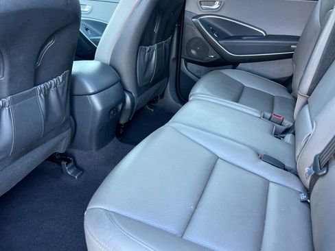 Used 2017 Hyundai Santa Fe SE w/ Cargo Package image 12