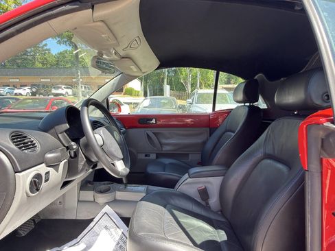 Used 2005 Volkswagen Beetle GLS image 67