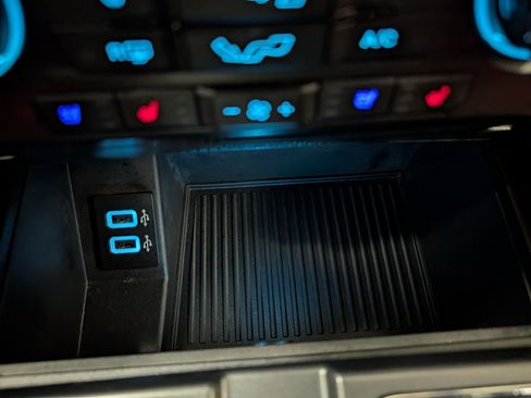Used 2017 Ford F150 Lariat AWD/4WD image 14