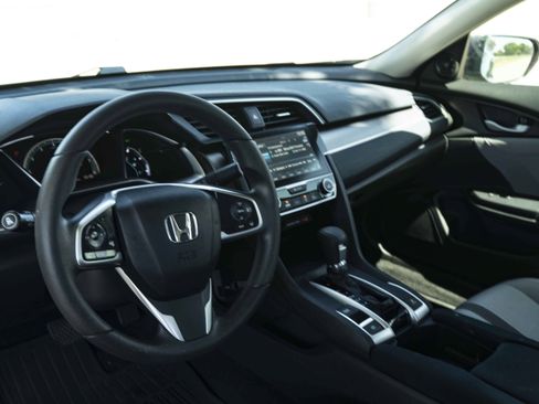 Used 2017 Honda Civic EX image 16