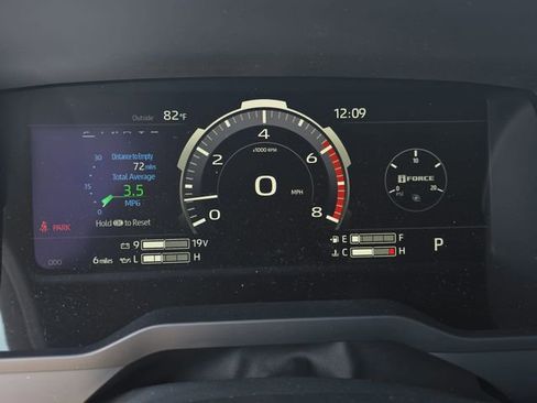 New 2026 Toyota Tundra Platinum image 18