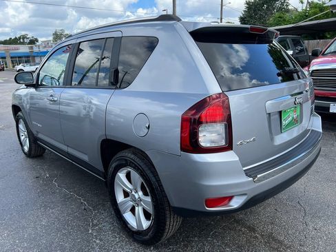 Used 2015 Jeep Compass High Altitude AWD/4WD image 7