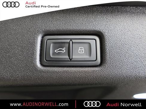 Certified 2025 Audi Q5 Premium Plus w/ Premium Plus AWD/4WD image 17