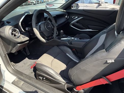 Used 2022 Chevrolet Camaro SS RWD image 24