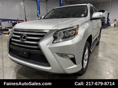 Used 2016 Lexus GX 460 Premium w/ Navigation Package image 2