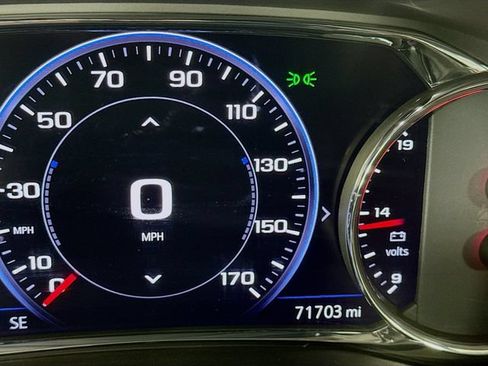 Used 2023 GMC Acadia AT4 w/ Technology Package AWD/4WD image 13