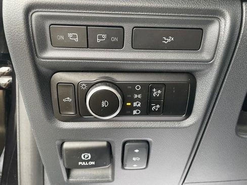 Certified 2023 Ford F150 Lariat AWD/4WD image 16