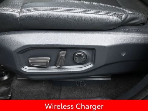 Used 2022 Toyota Tundra Limited image 15