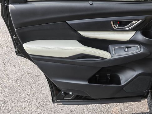 Used 2023 Subaru Ascent Limited image 33