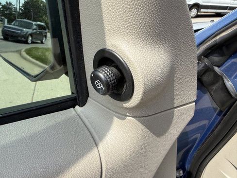 Used 2009 Ford Escape XLT FWD image 13