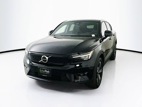 Used 2023 Volvo C40 P8 Recharge Plus image 3