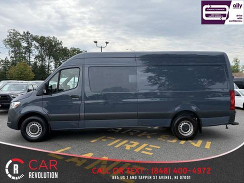 Used 2019 Mercedes-Benz Sprinter 170 image 4