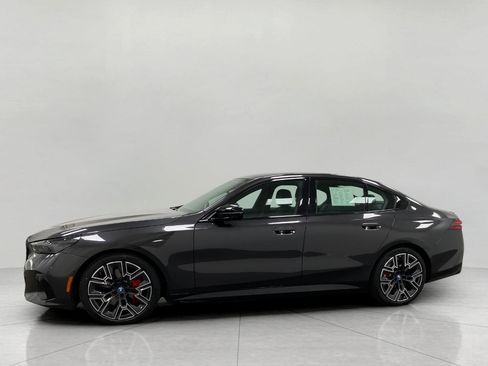 Used 2024 BMW i5 M60 w/ Premium Package image 8