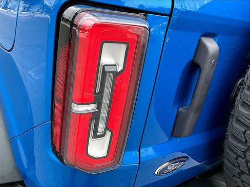 Used 2024 Ford Bronco Wildtrak image 27