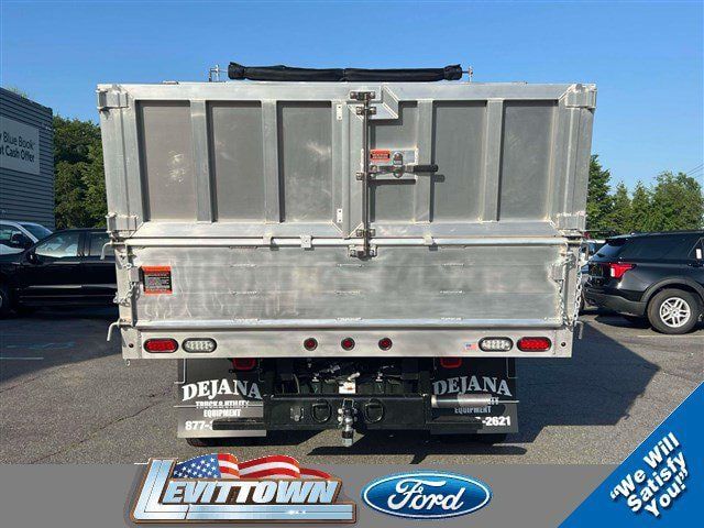 New 2026 Ford F550 4x4 Crew Cab image 5