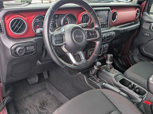 Used 2021 Jeep Wrangler Unlimited Rubicon AWD/4WD image 16