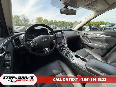 Used 2014 INFINITI Q50 AWD w/ Moonroof Package image 10