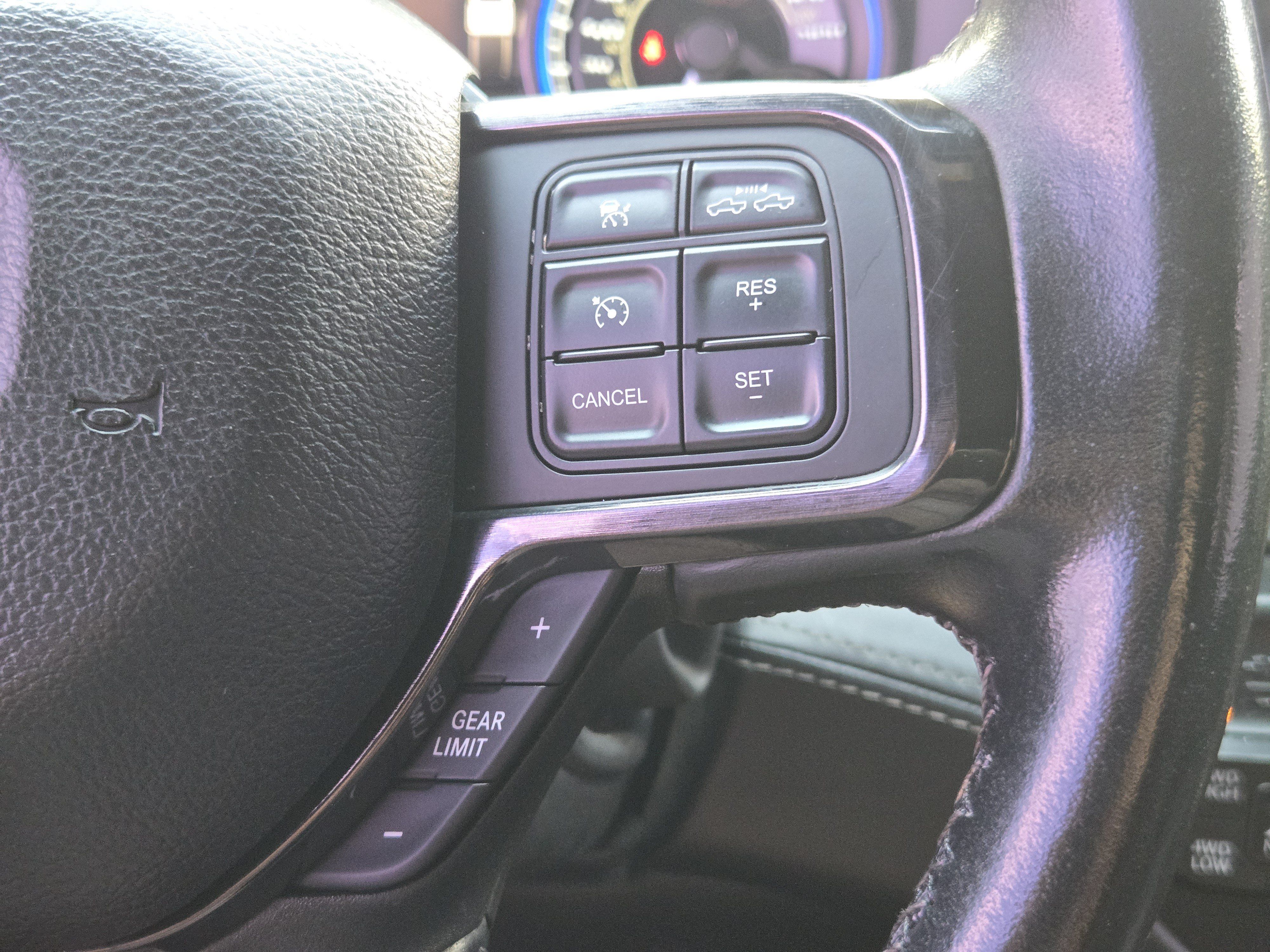 Used 2022 RAM 2500 Limited AWD/4WD image 31