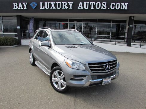 Used 2013 Mercedes-Benz ML 350 4MATIC image 1