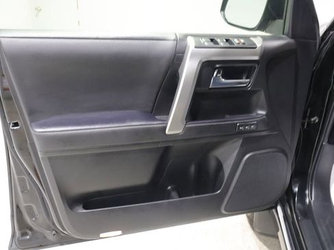 Used 2023 Toyota 4Runner Limited AWD/4WD image 13