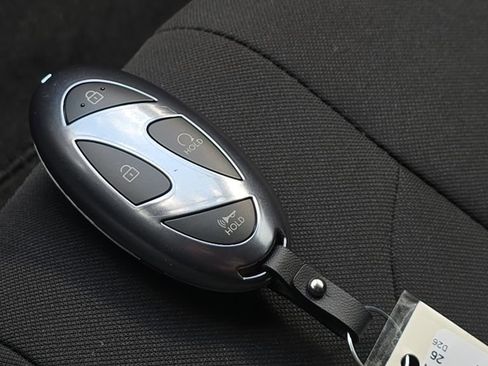 New 2026 Hyundai Elantra Sport FWD image 32