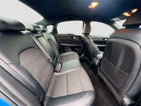 Used 2023 Kia Forte GT-Line image 25