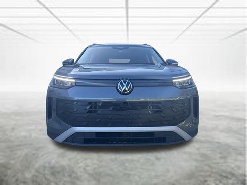New 2026 Volkswagen Tiguan S FWD image 8