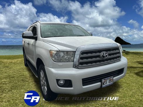 Used 2017 Toyota Sequoia Platinum image 9