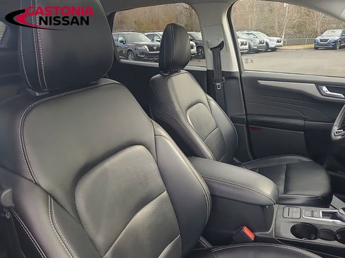 Used 2022 Ford Escape SEL image 23