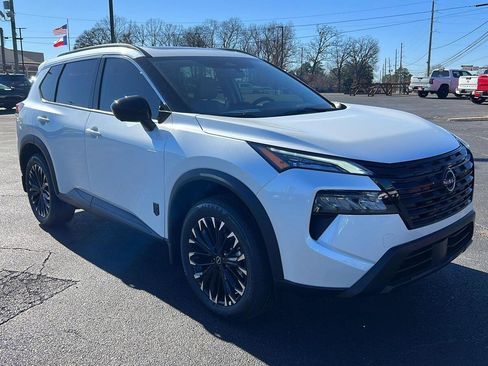 New 2026 Nissan Rogue SV image 3