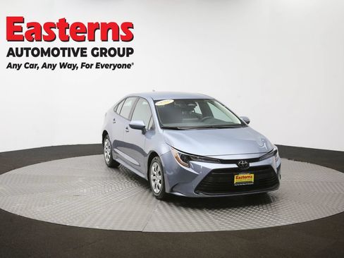 Used 2023 Toyota Corolla LE FWD image 50
