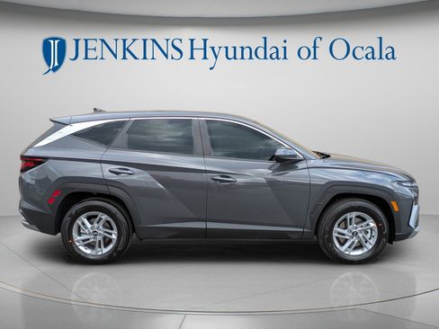 New 2026 Hyundai Tucson SE FWD image 2