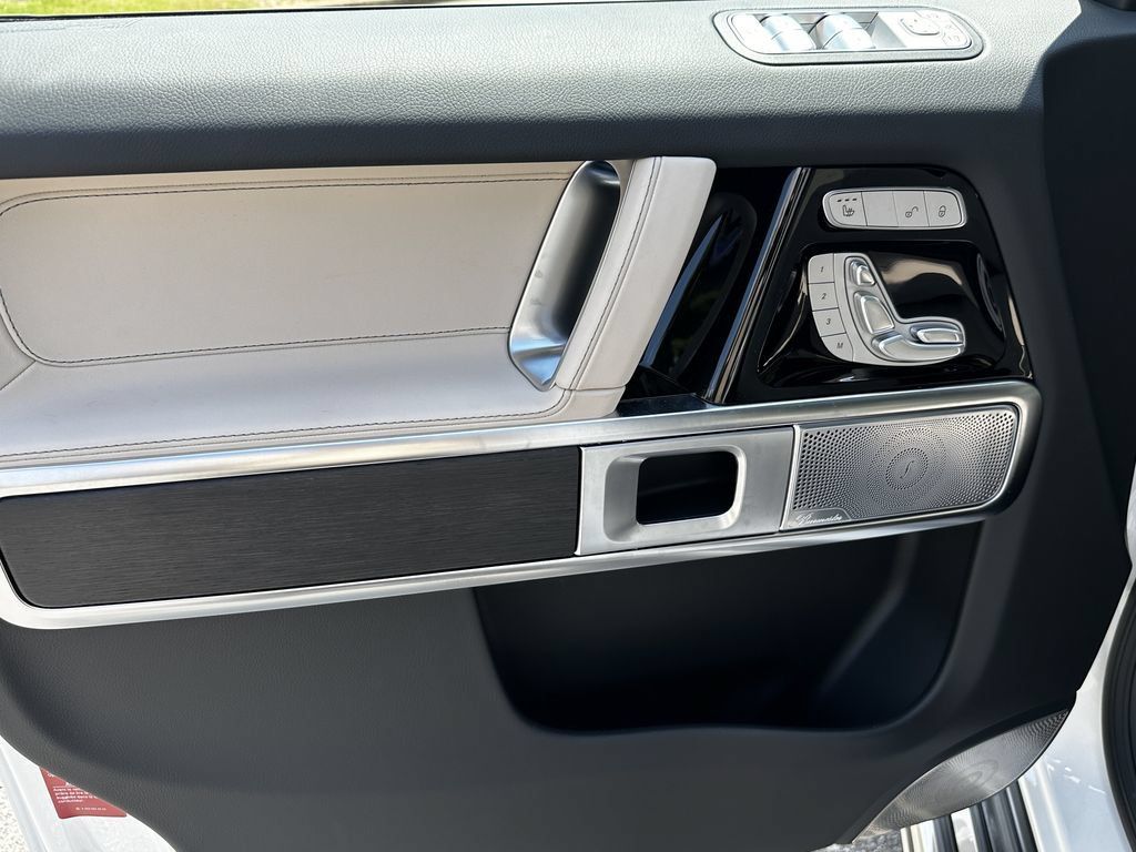 New 2027 Mercedes-Benz G 580 e image 11