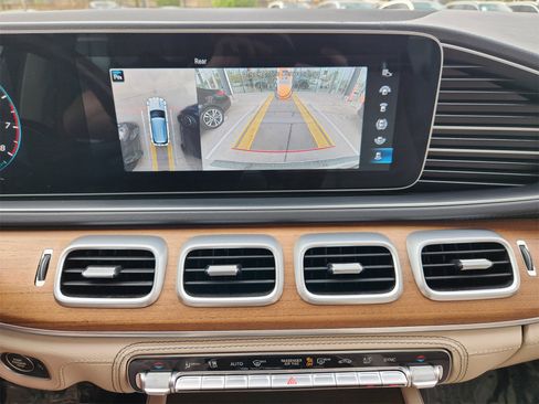 Used 2022 Mercedes-Benz GLE 450 4MATIC image 19